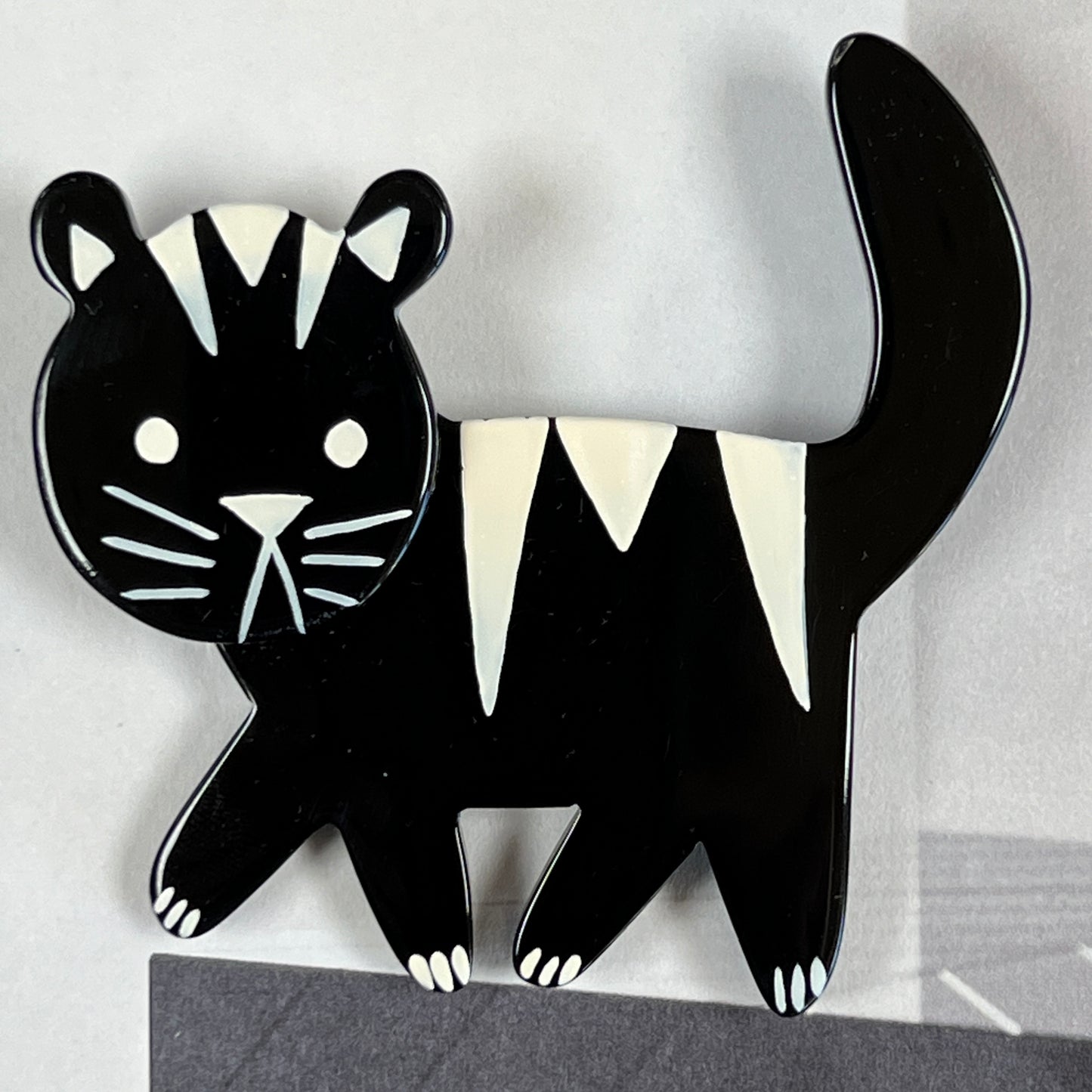 Black Cachou Cat Brooch