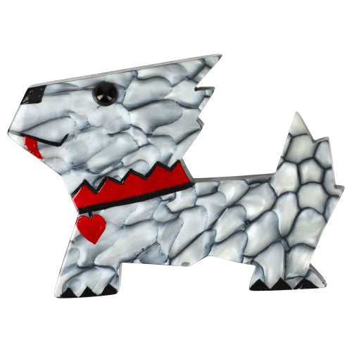 Tornado the Dog: elegant in the swirling wind
Tornado is made from marbled grey galalith. This mischievous little dog embodies dynamism and elegance in all weathers.
