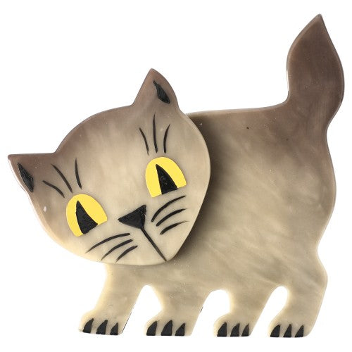 Beige Amazed Cat Brooch